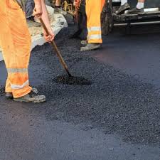 Best Driveway Maintenance Services  in Deer Park, NY